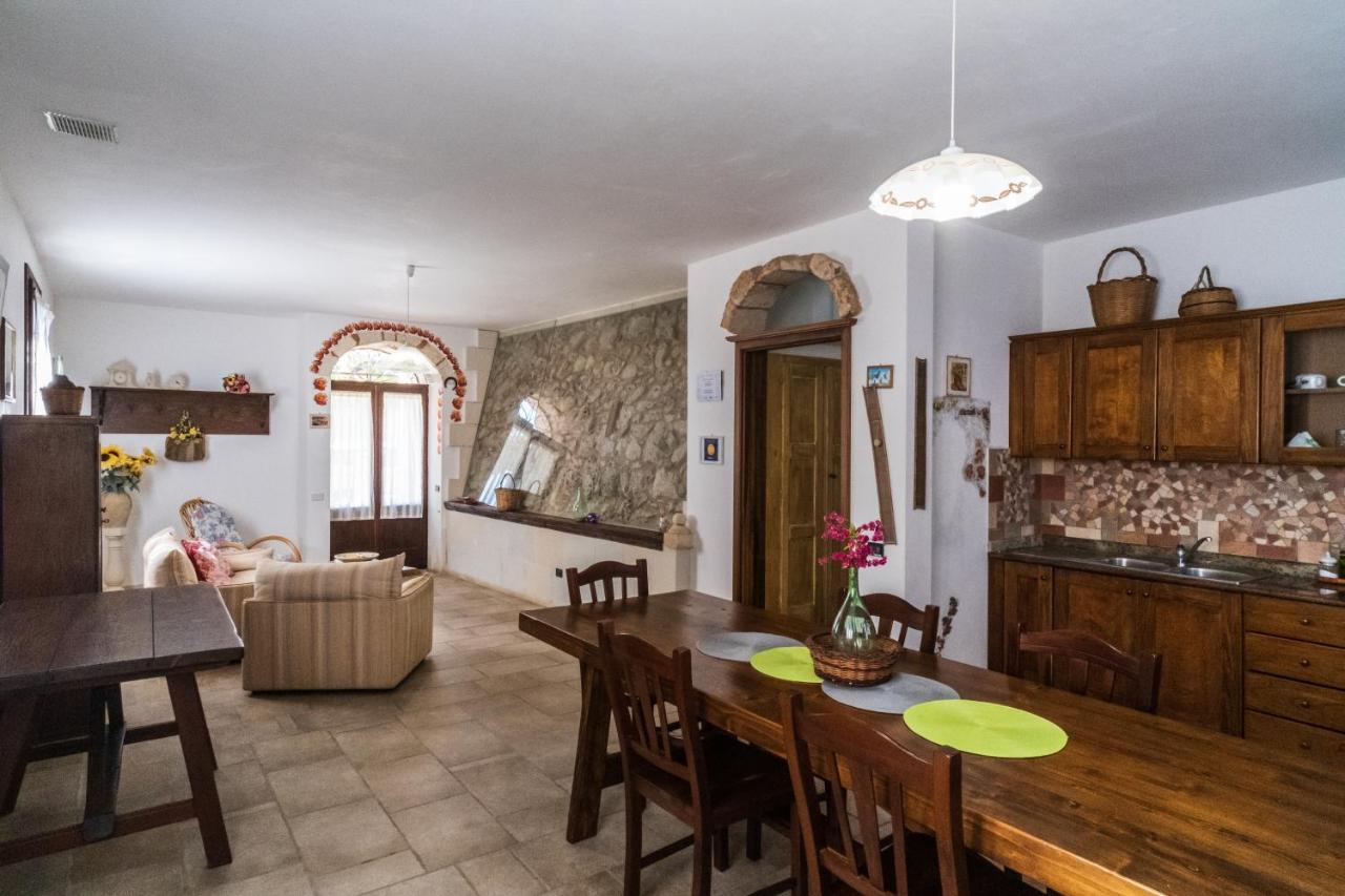 Palacca, Trullo Salentino 안드라노 외부 사진