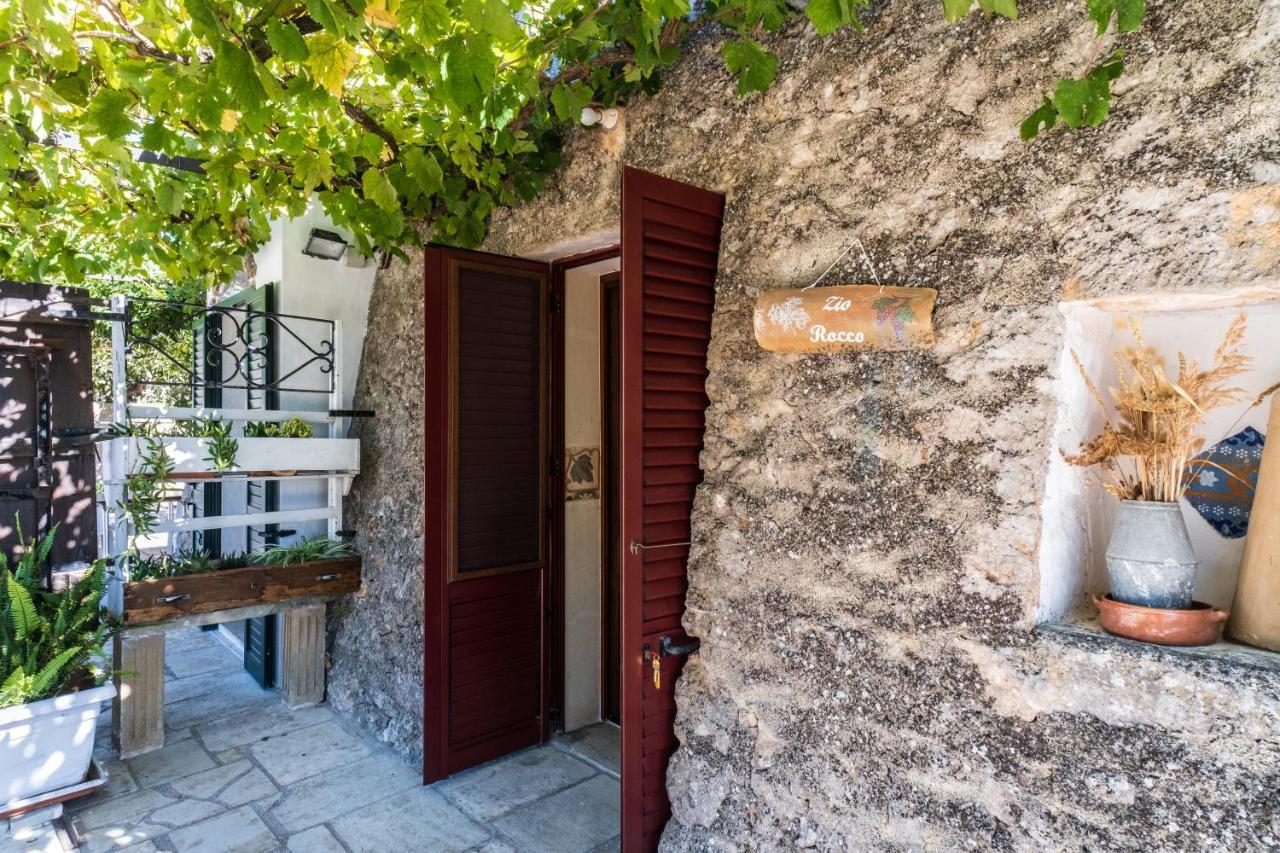 Palacca, Trullo Salentino 안드라노 외부 사진